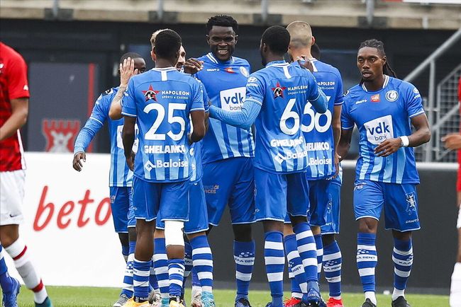 半空间完成 半空间完成